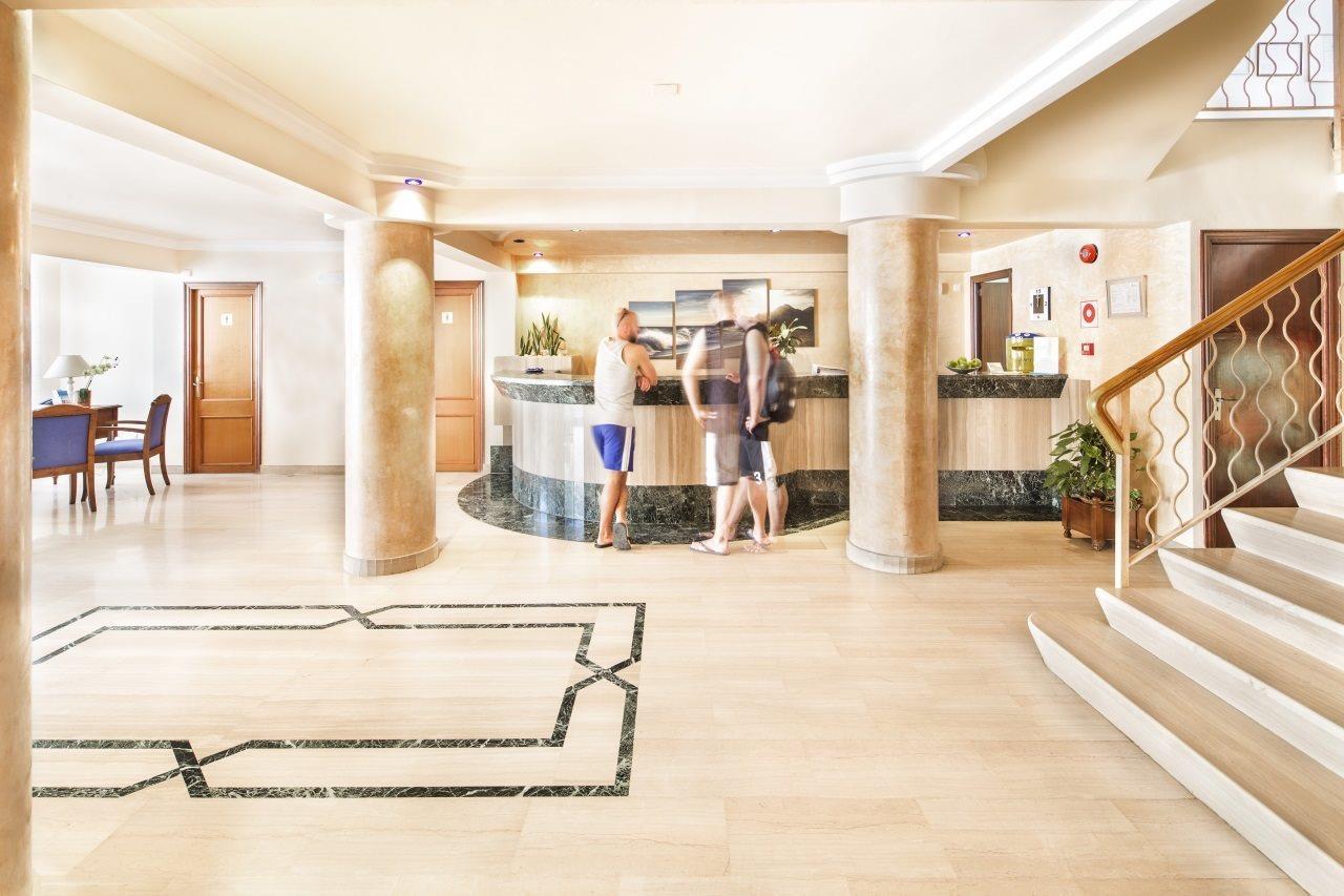 Thb Dos Playas - Adults Only Hotel Cala Ratjada  Exterior photo