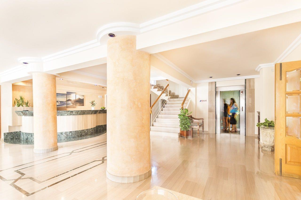 Thb Dos Playas - Adults Only Hotel Cala Ratjada  Exterior photo